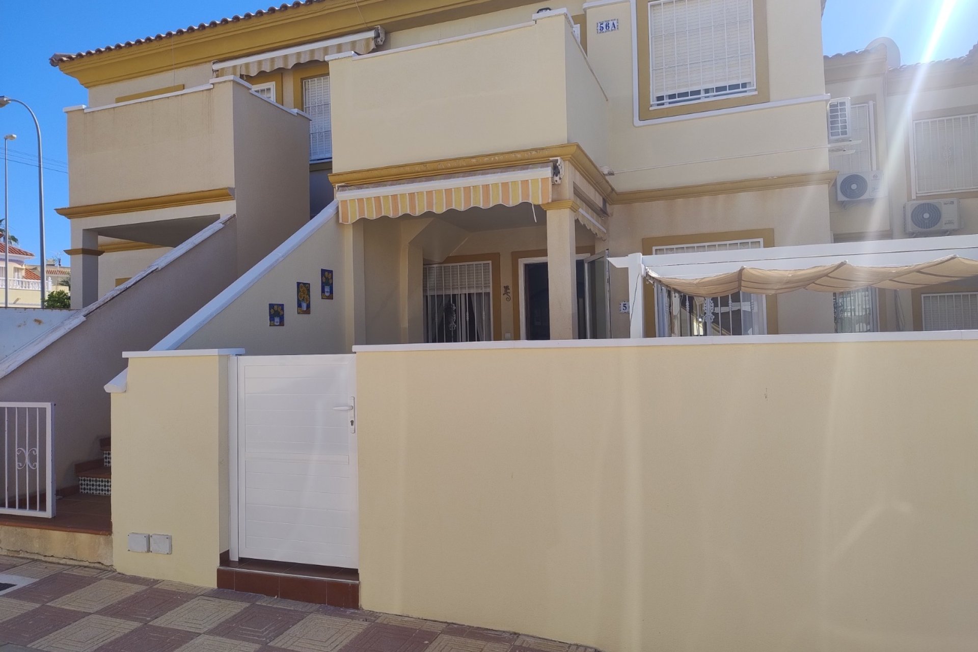 Resale - Bungalow -
Orihuela Costa - Costa Blanca