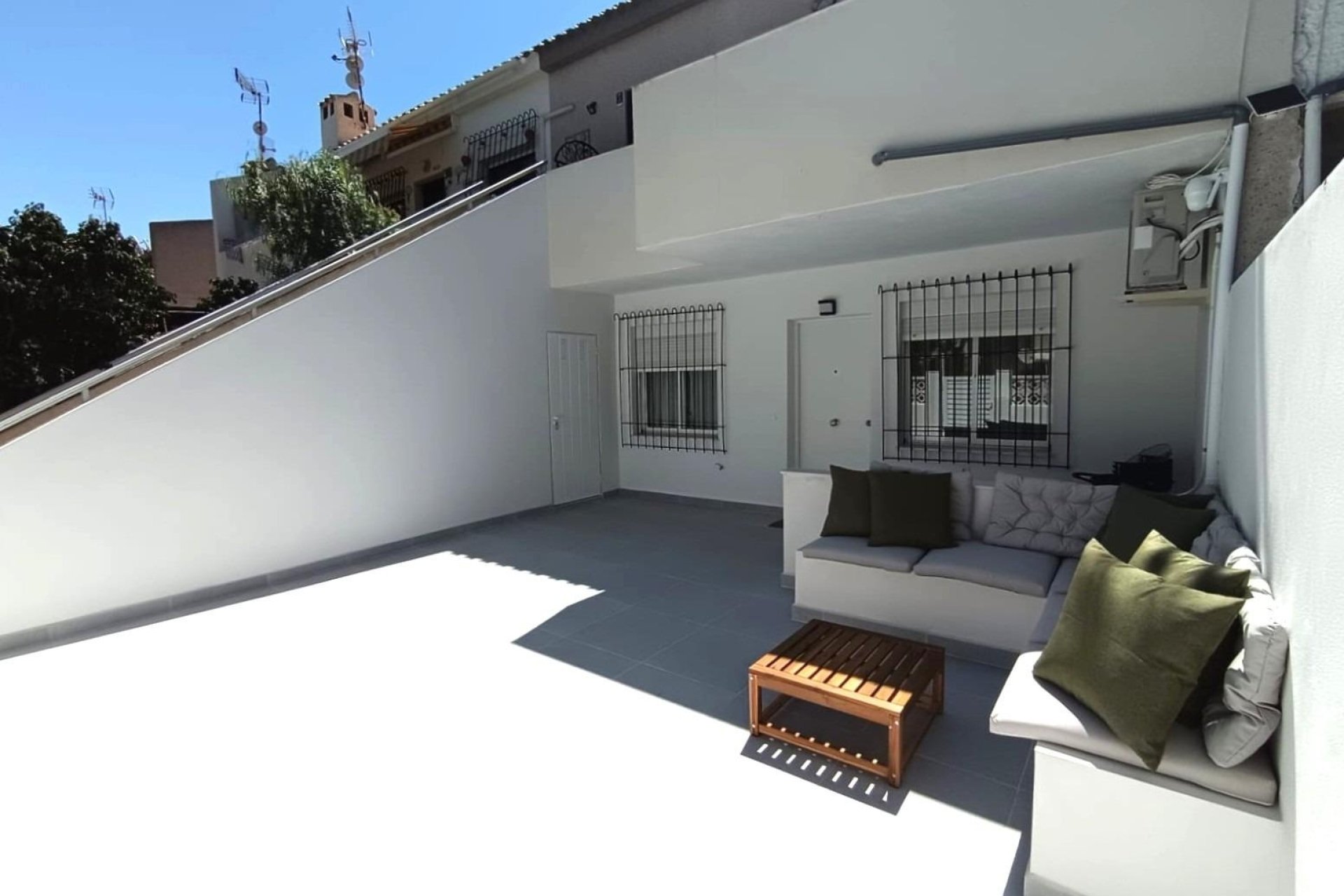 Resale - Bungalow -
Orihuela Costa - Costa Blanca