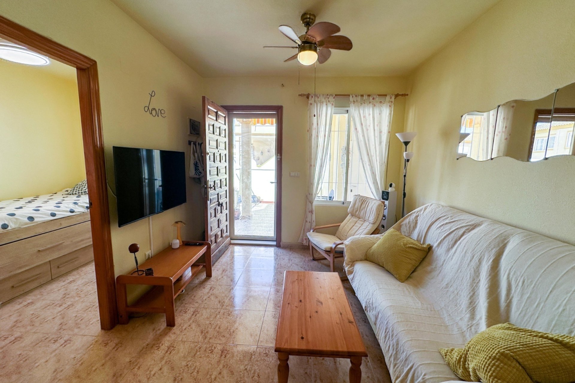 Resale - Bungalow -
Orihuela Costa - Costa Blanca