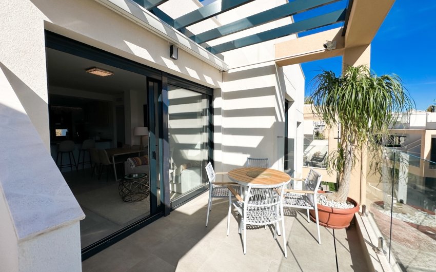 Resale - Bungalow -
Orihuela Costa - Costa Blanca