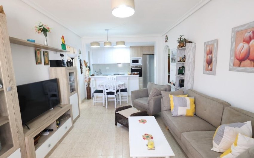 Resale - Bungalow -
Orihuela Costa - Costa Blanca