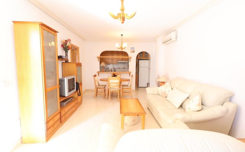 Resale - Bungalow -
Orihuela Costa - Costa Blanca