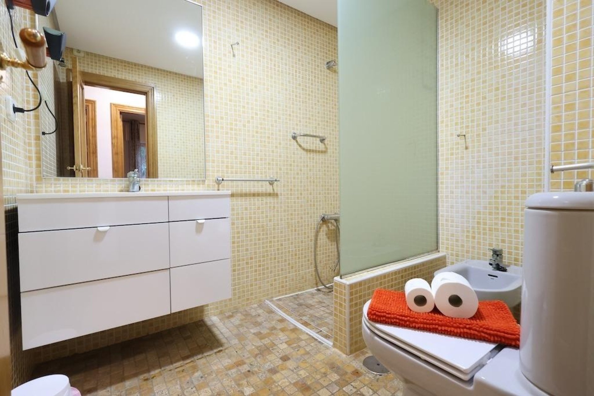 Resale - Bungalow -
Orihuela Costa - Costa Blanca