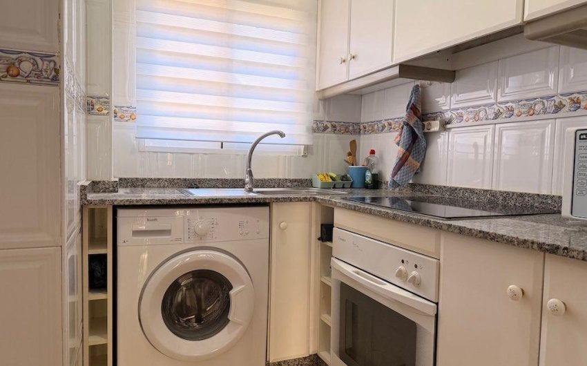 Resale - Bungalow -
Orihuela Costa - Costa Blanca