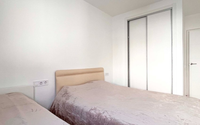 Resale - Bungalow -
Orihuela Costa - Costa Blanca