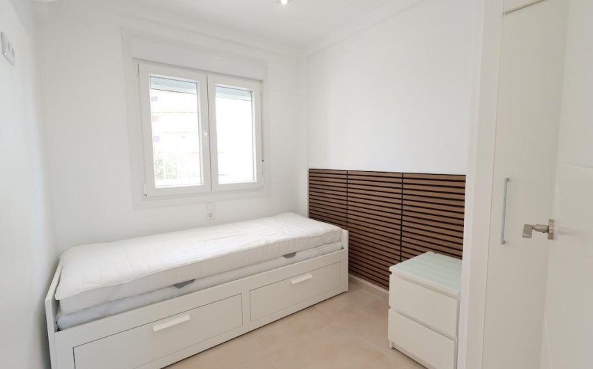 Resale - Bungalow -
Orihuela Costa - Costa Blanca