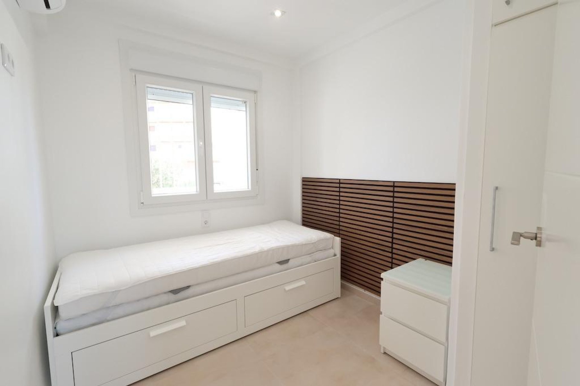 Resale - Bungalow -
Orihuela Costa - Costa Blanca