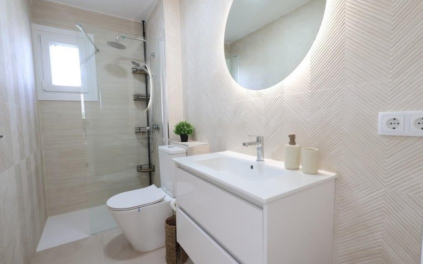 Resale - Bungalow -
Orihuela Costa - Costa Blanca