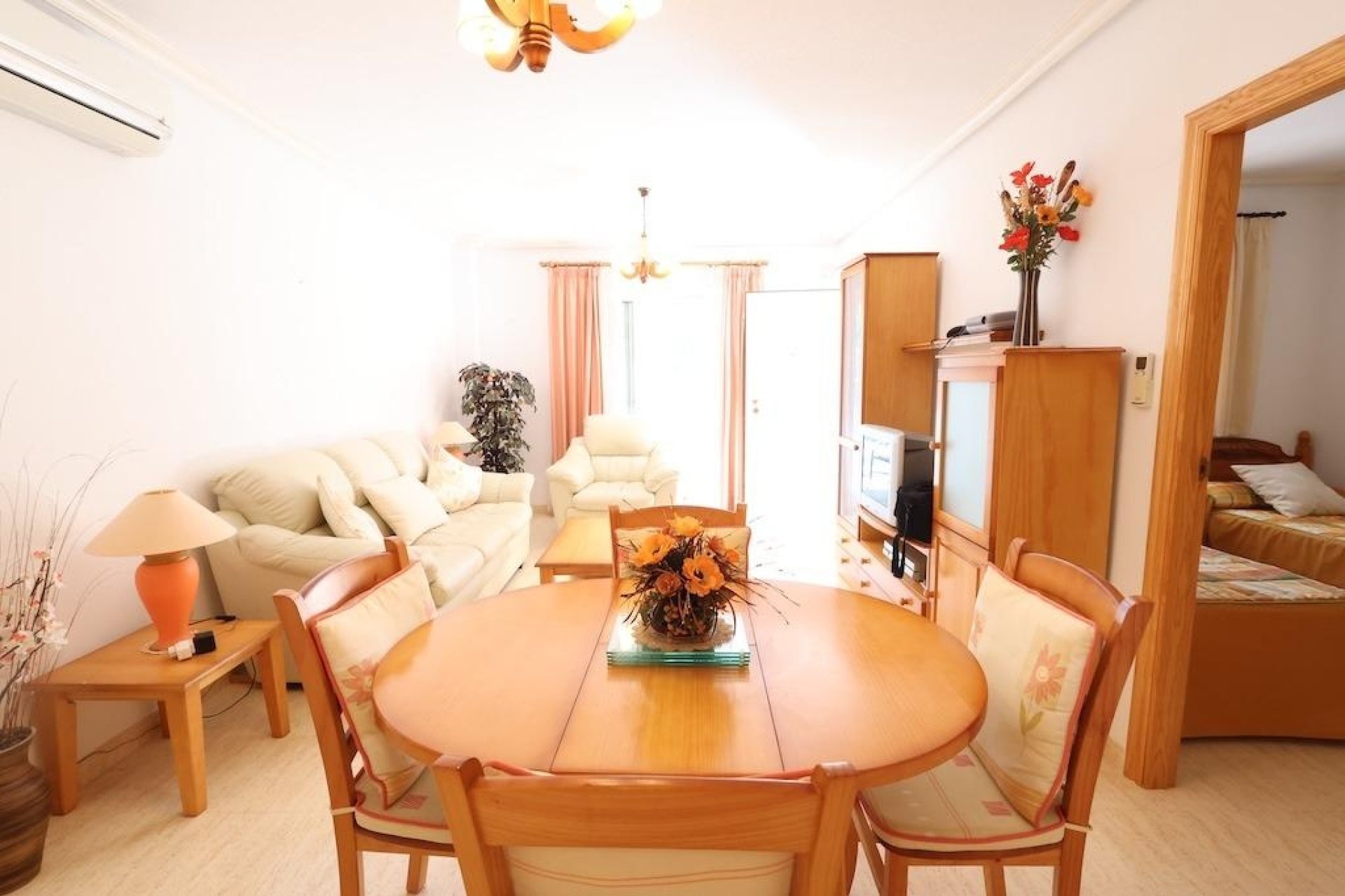 Resale - Bungalow -
Orihuela Costa - Costa Blanca