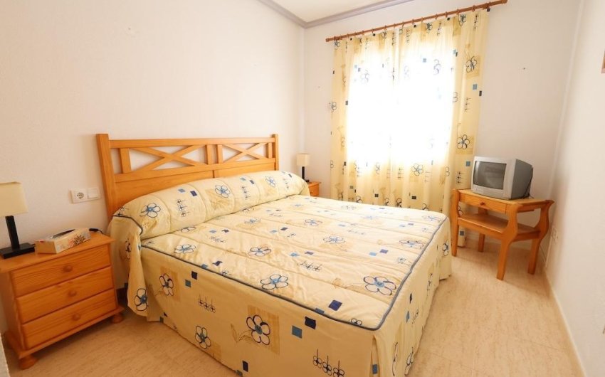 Resale - Bungalow -
Orihuela Costa - Costa Blanca