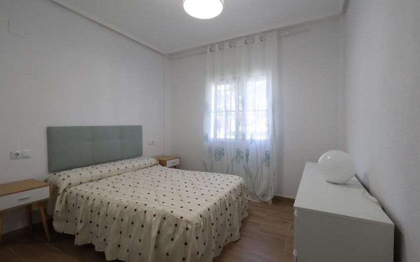 Resale - Bungalow -
Orihuela Costa - Costa Blanca