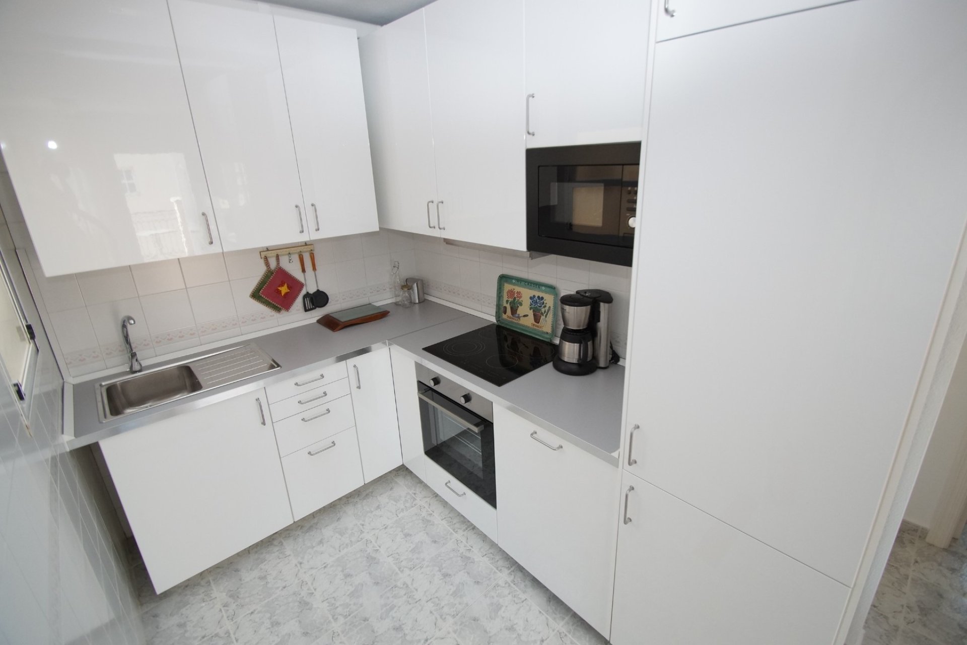 Resale - Bungalow -
Orihuela Costa - Costa Blanca
