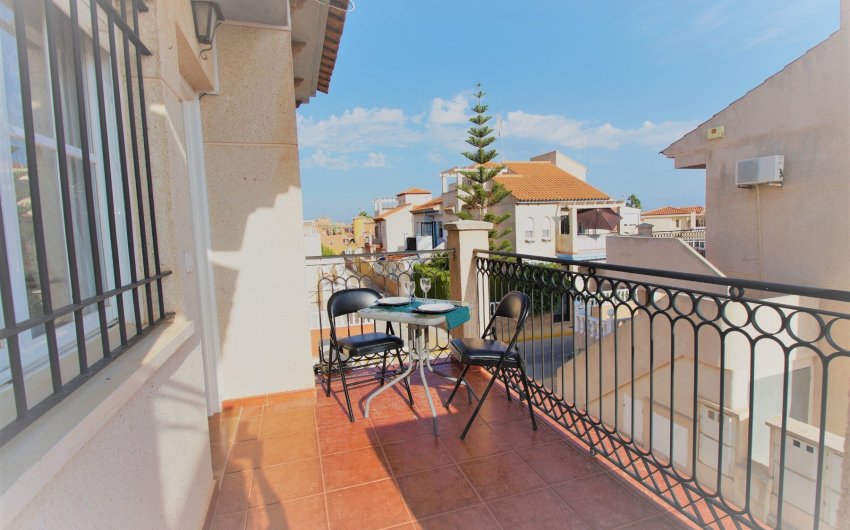 Resale - Bungalow -
Orihuela Costa - Costa Blanca
