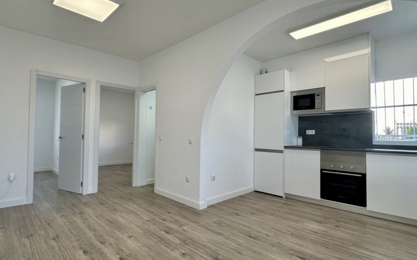 Resale - Bungalow -
Orihuela Costa - Las Filipinas