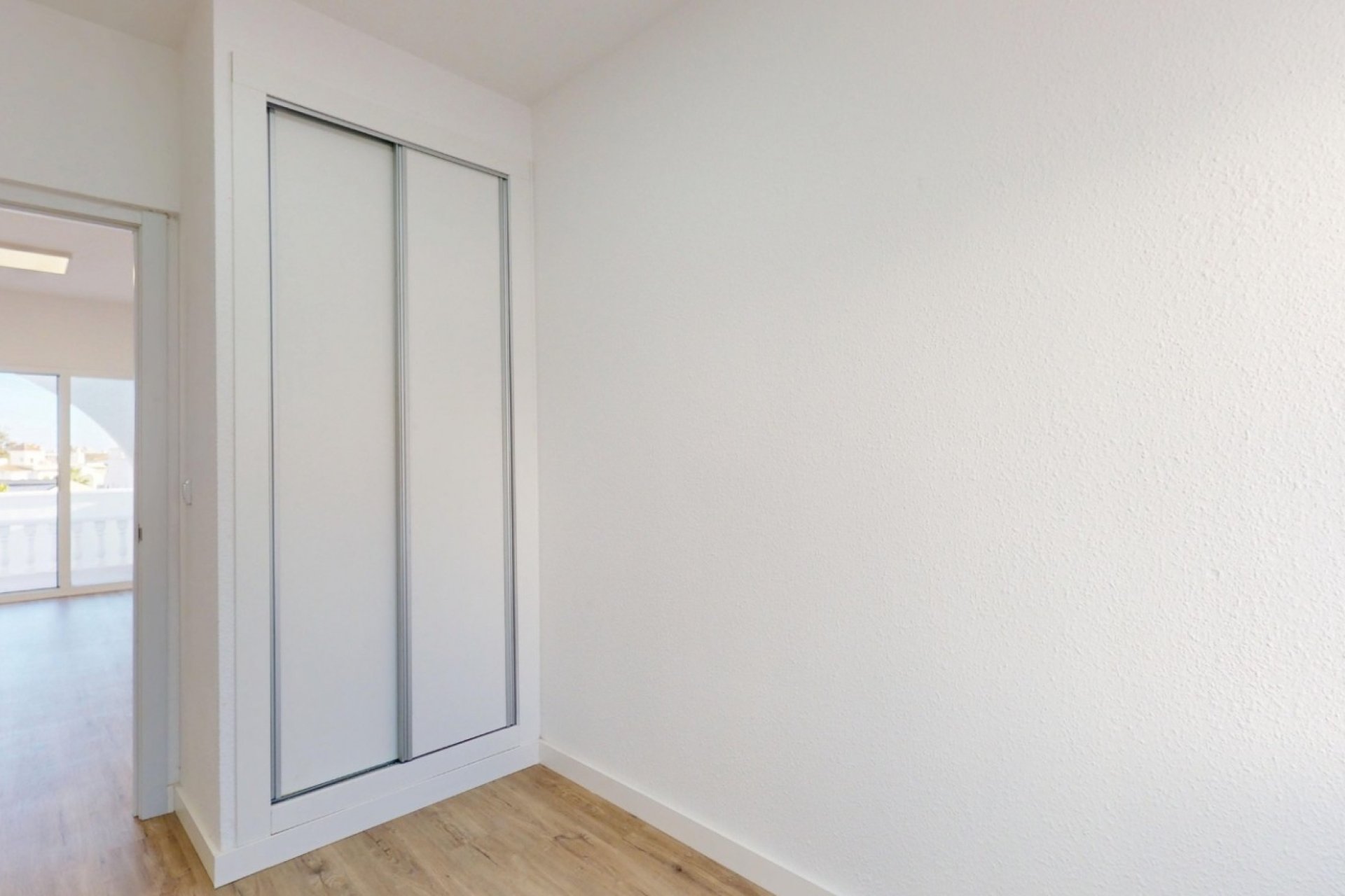 Resale - Bungalow -
Orihuela Costa - Las Filipinas