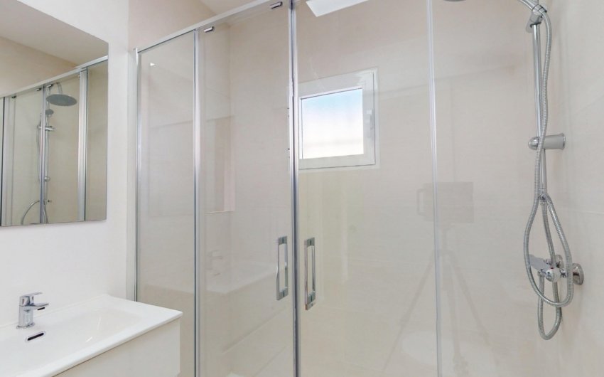 Resale - Bungalow -
Orihuela Costa - Las Filipinas