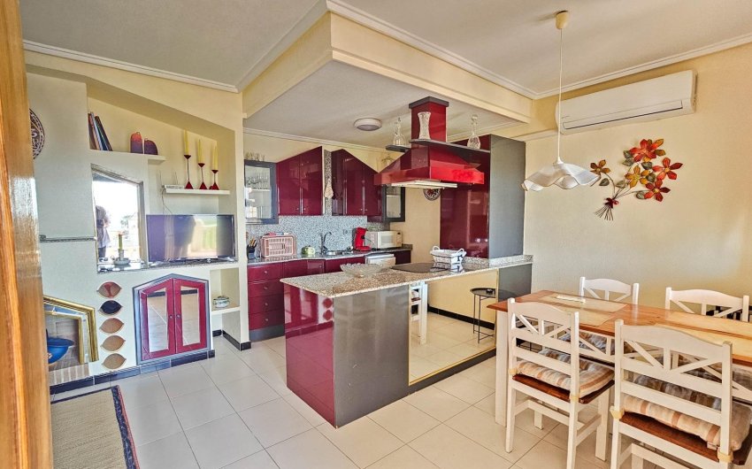Resale - Bungalow -
Orihuela Costa - Los Altos