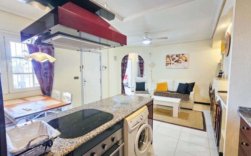 Resale - Bungalow -
Orihuela Costa - Los Altos