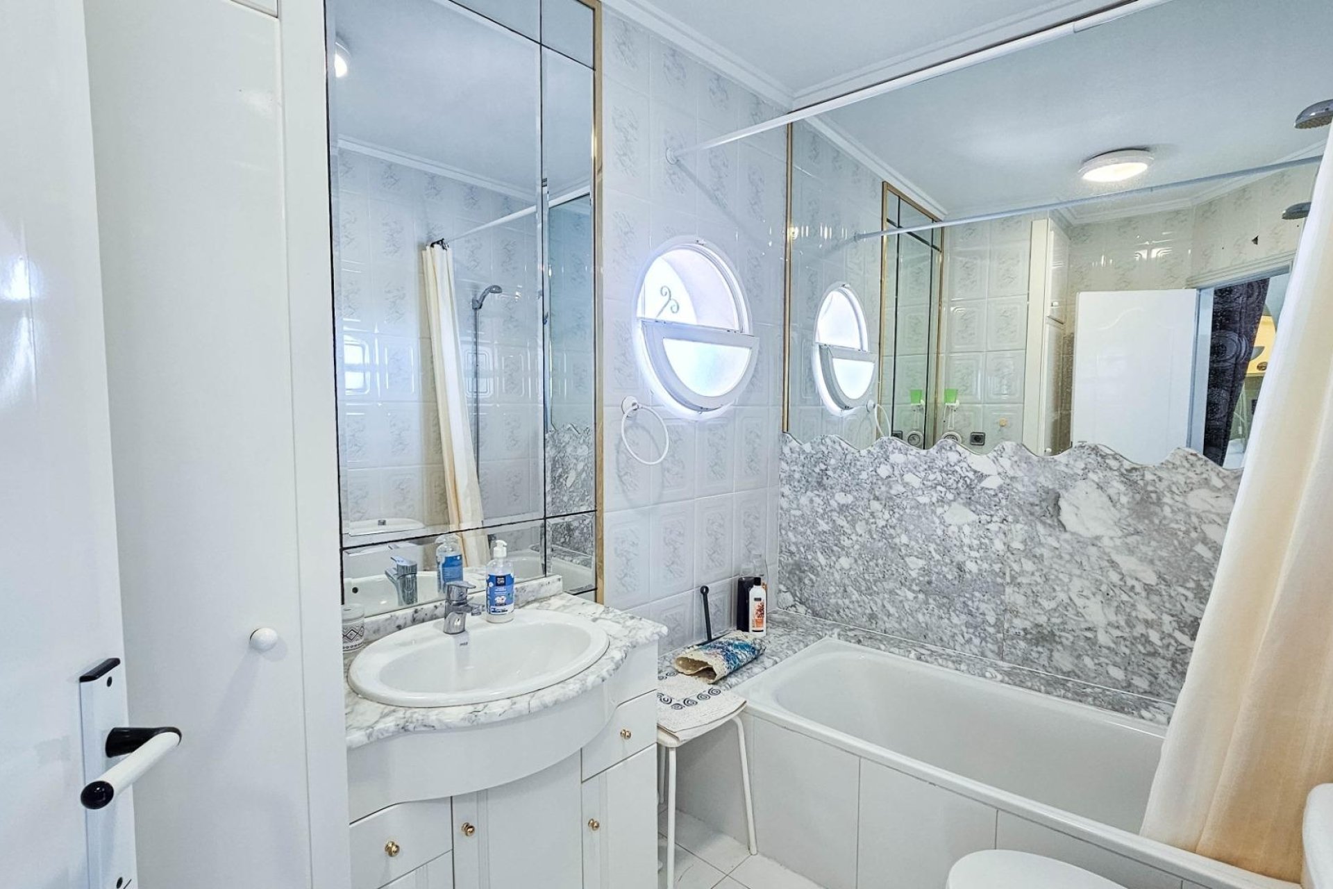 Resale - Bungalow -
Orihuela Costa - Los Altos