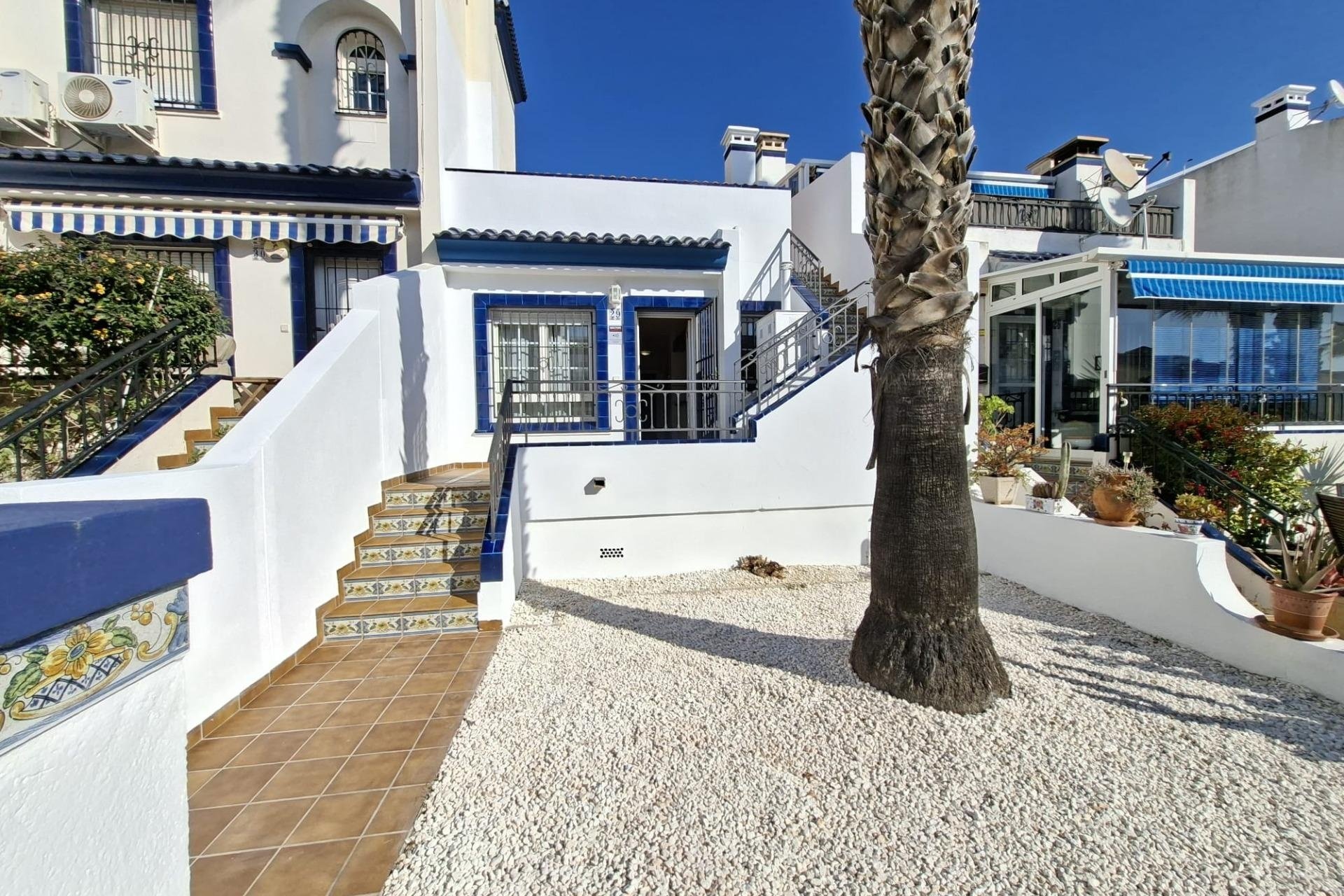 Resale - Bungalow -
Orihuela Costa - Villamartín-las Filipinas