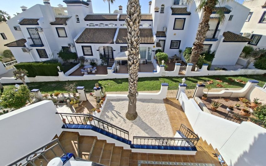 Resale - Bungalow -
Orihuela Costa - Villamartín-las Filipinas
