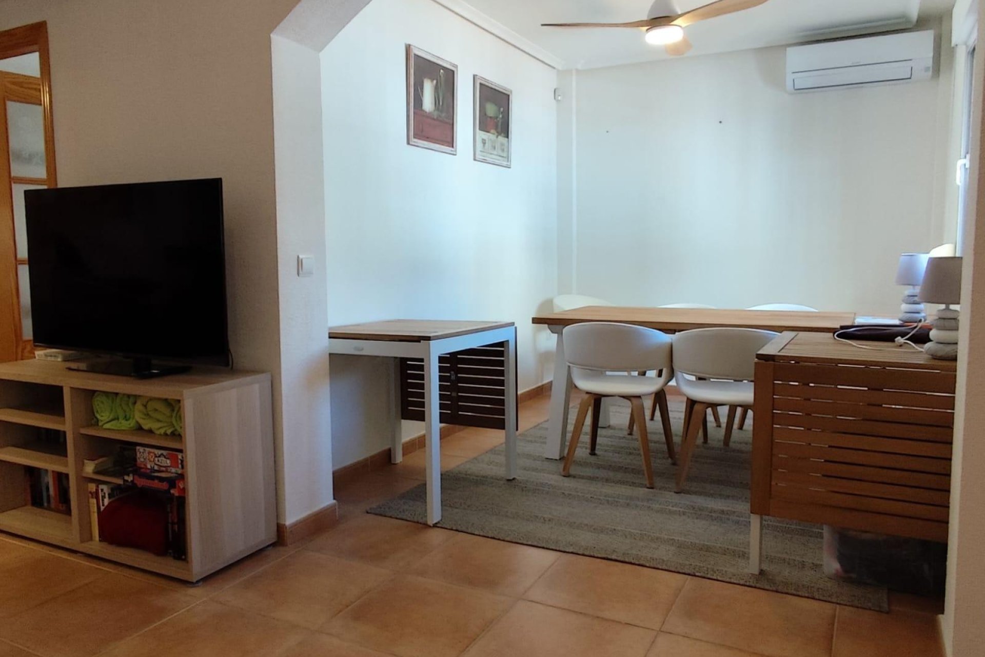 Resale - Bungalow -
Orihuela - Urbanización Perla Del Mar