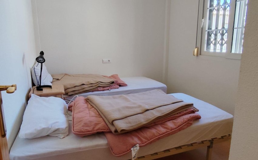 Resale - Bungalow -
Orihuela - Urbanización Perla Del Mar