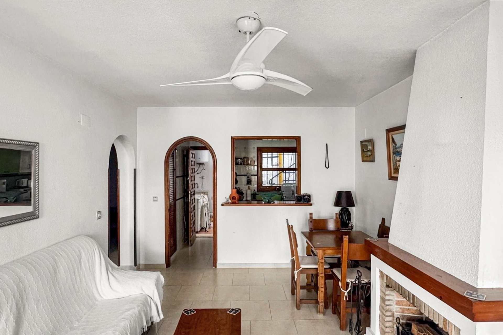 Resale - Bungalow -
Torrevieja - Costa Blanca