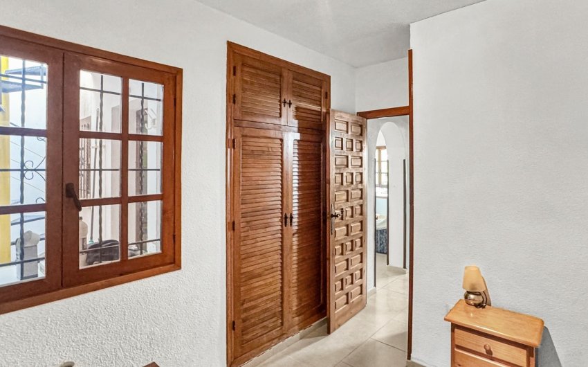 Resale - Bungalow -
Torrevieja - Costa Blanca