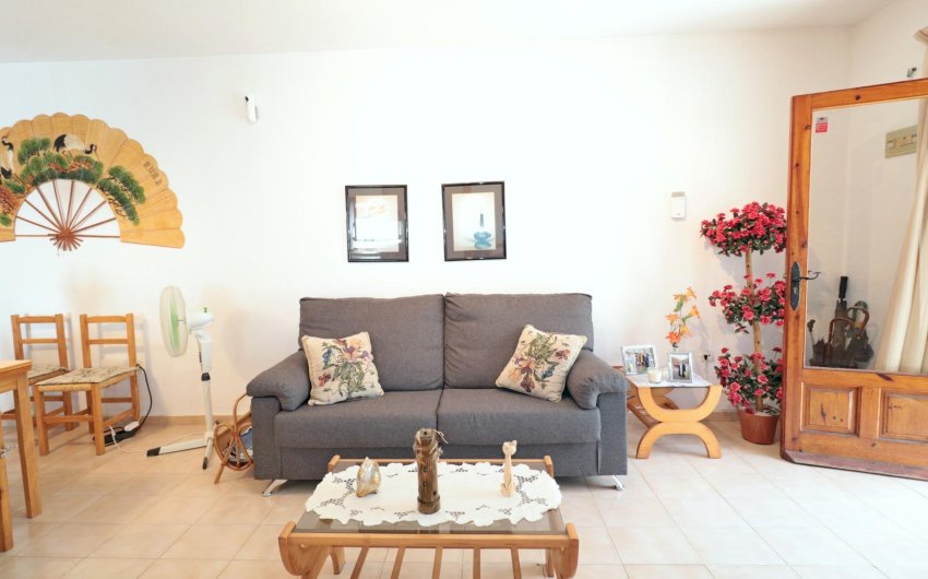 Resale - Bungalow -
Torrevieja - El Acequión - Los Náufragos