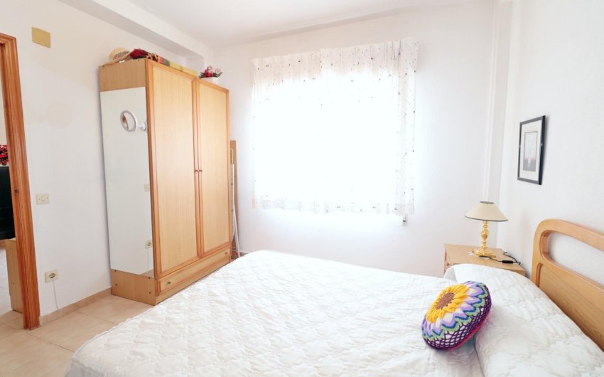 Resale - Bungalow -
Torrevieja - El Acequión - Los Náufragos