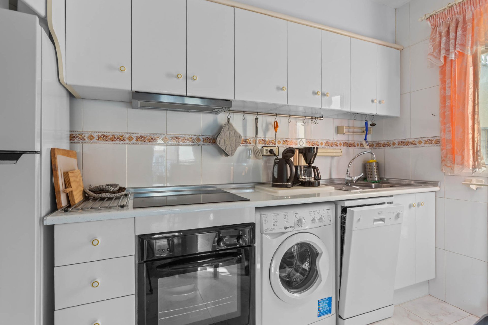 Resale - Bungalow -
Torrevieja - El Chaparral