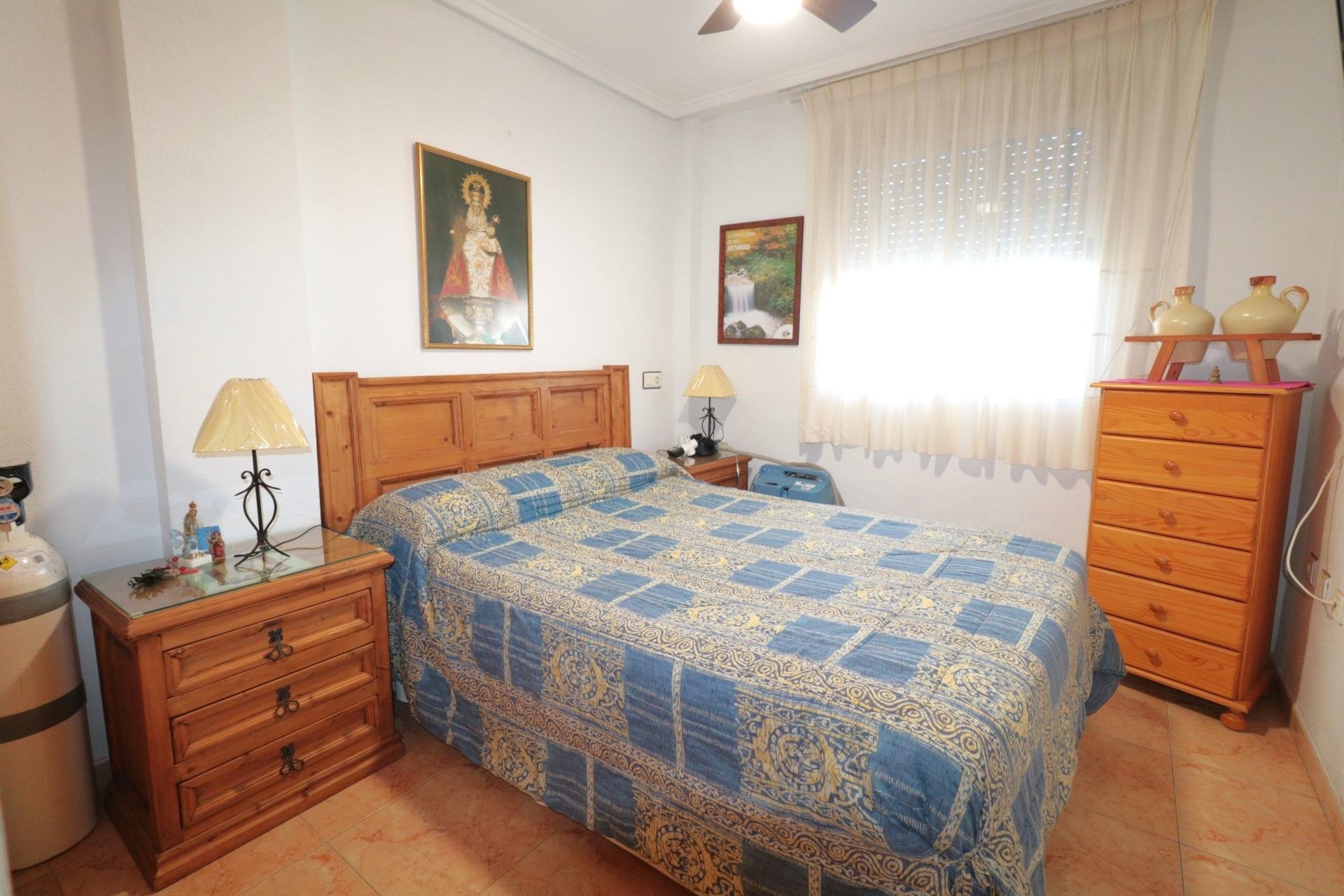Resale - Bungalow -
Torrevieja - El Limonar