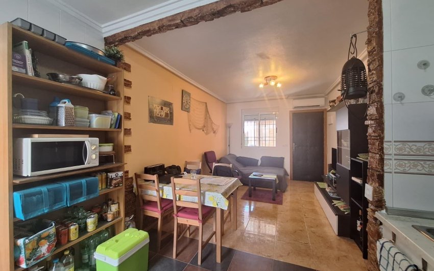Resale - Bungalow -
Torrevieja - El Limonar