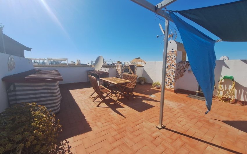 Resale - Bungalow -
Torrevieja - El Limonar