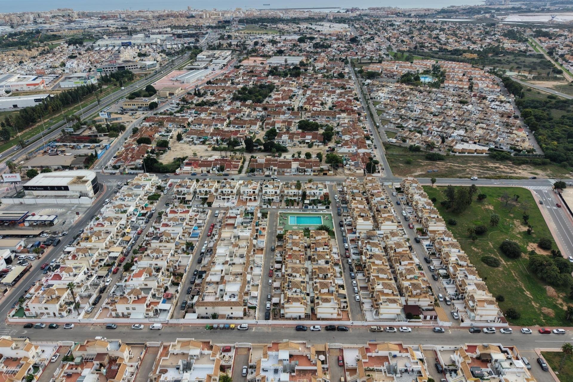 Resale - Bungalow -
Torrevieja - El Limonar