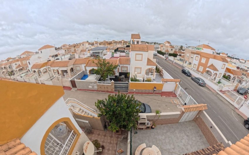 Resale - Bungalow -
Torrevieja - El Limonar