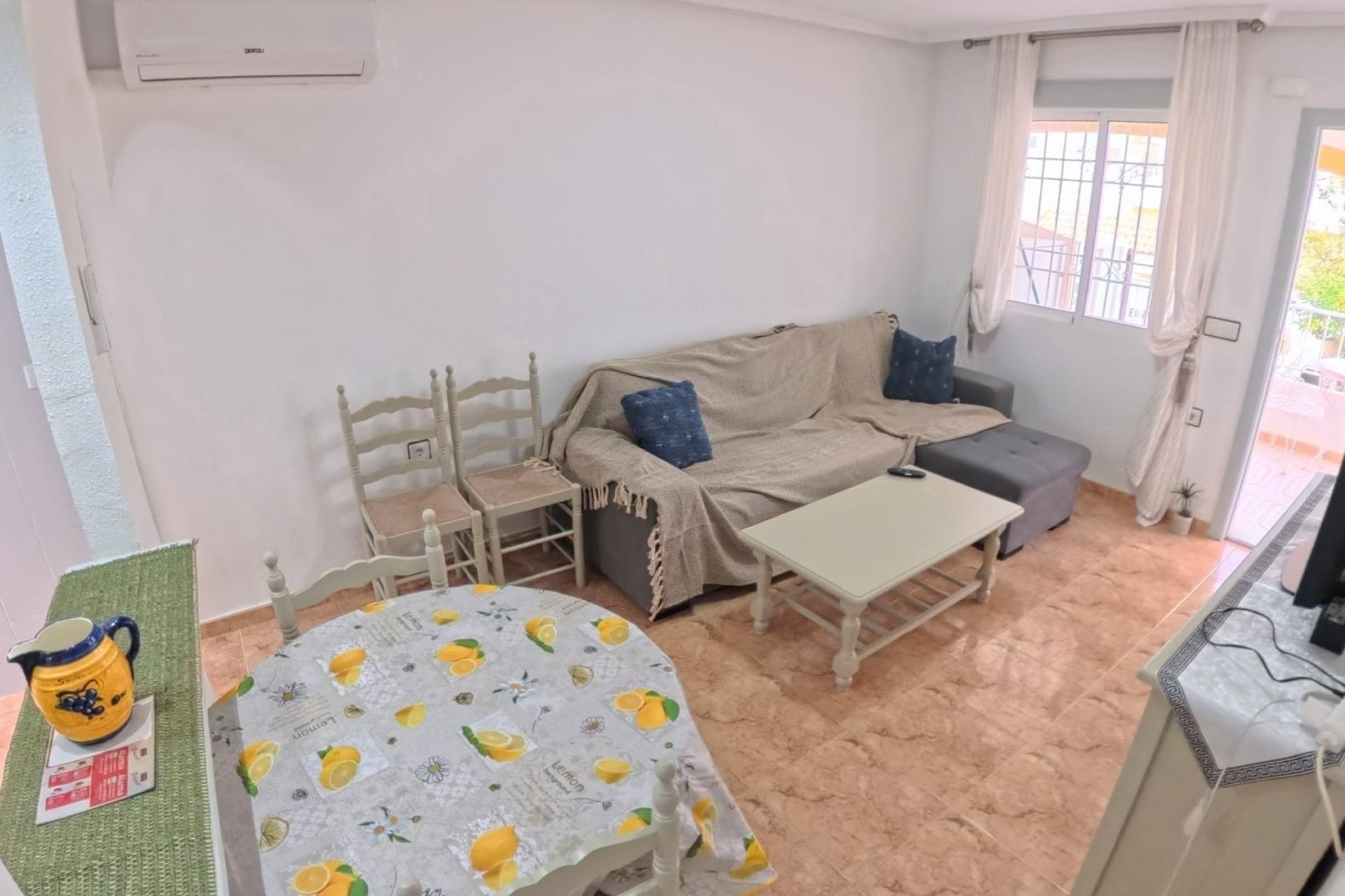 Resale - Bungalow -
Torrevieja - El Limonar