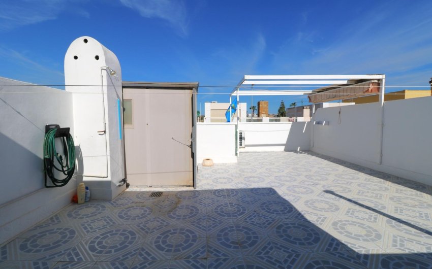 Resale - Bungalow -
Torrevieja - El Limonar