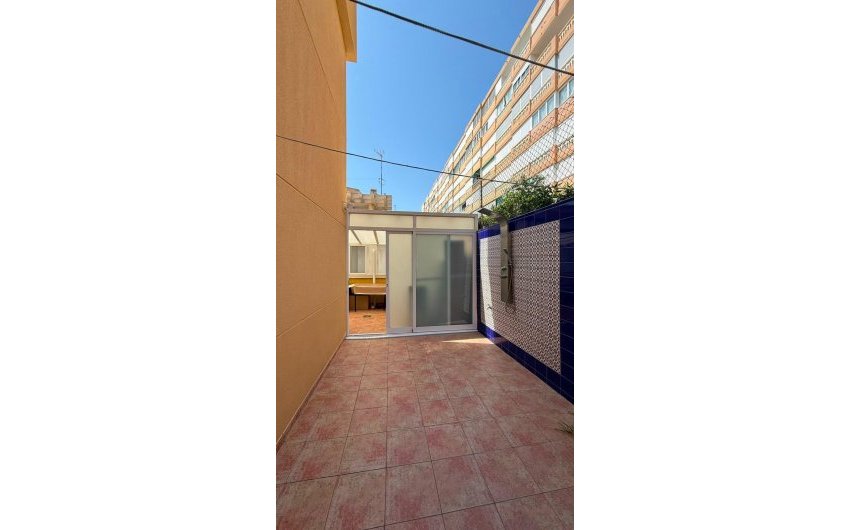 Resale - Bungalow -
Torrevieja - La Mata