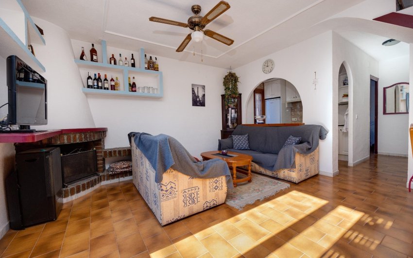 Resale - Bungalow -
Torrevieja - La Mata