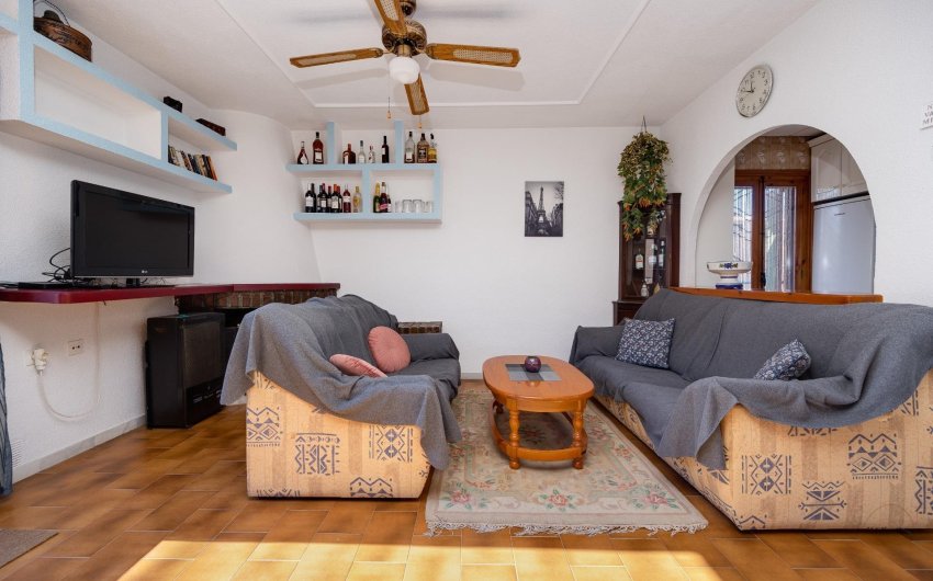 Resale - Bungalow -
Torrevieja - La Mata