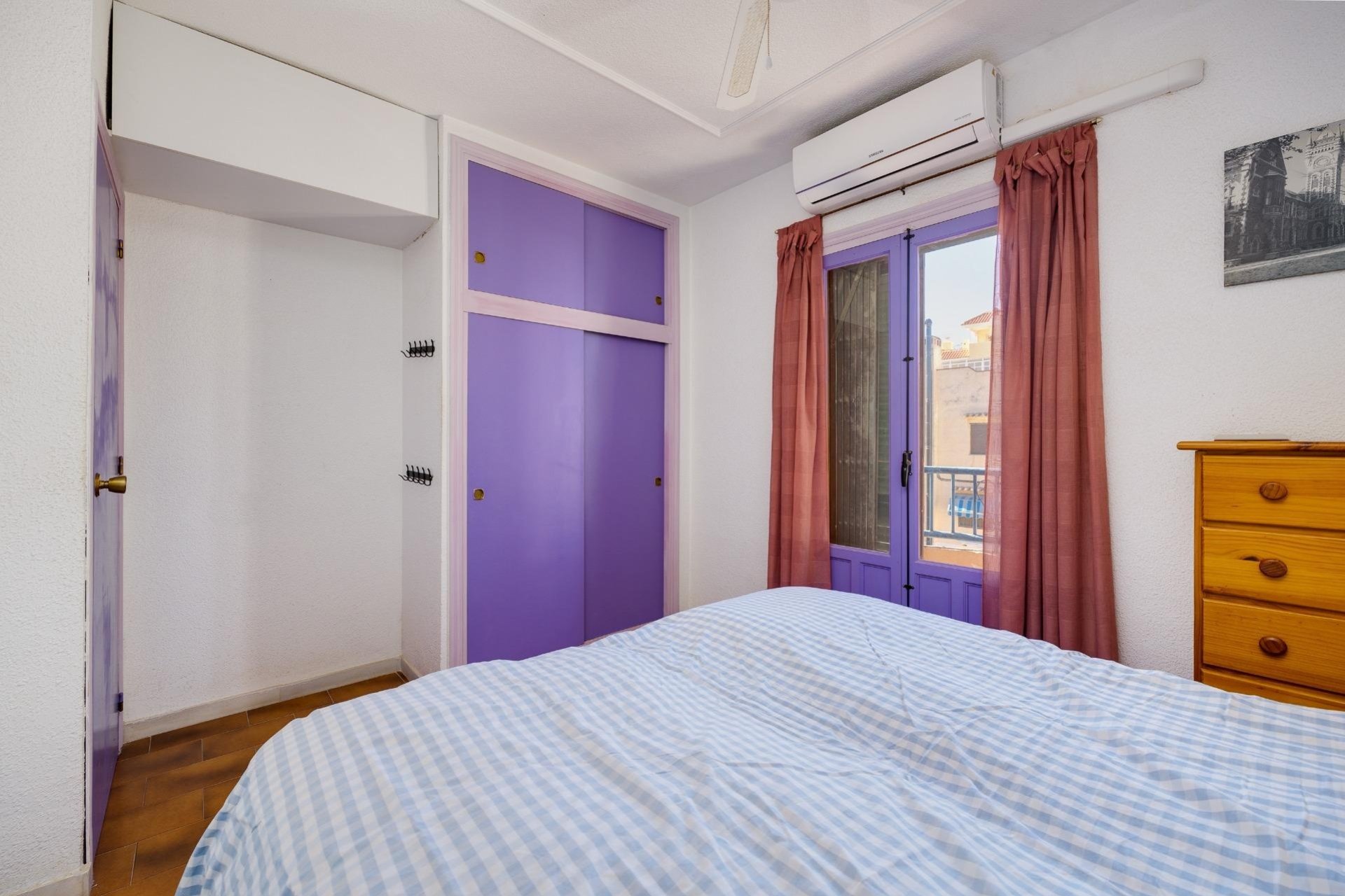 Resale - Bungalow -
Torrevieja - La Mata