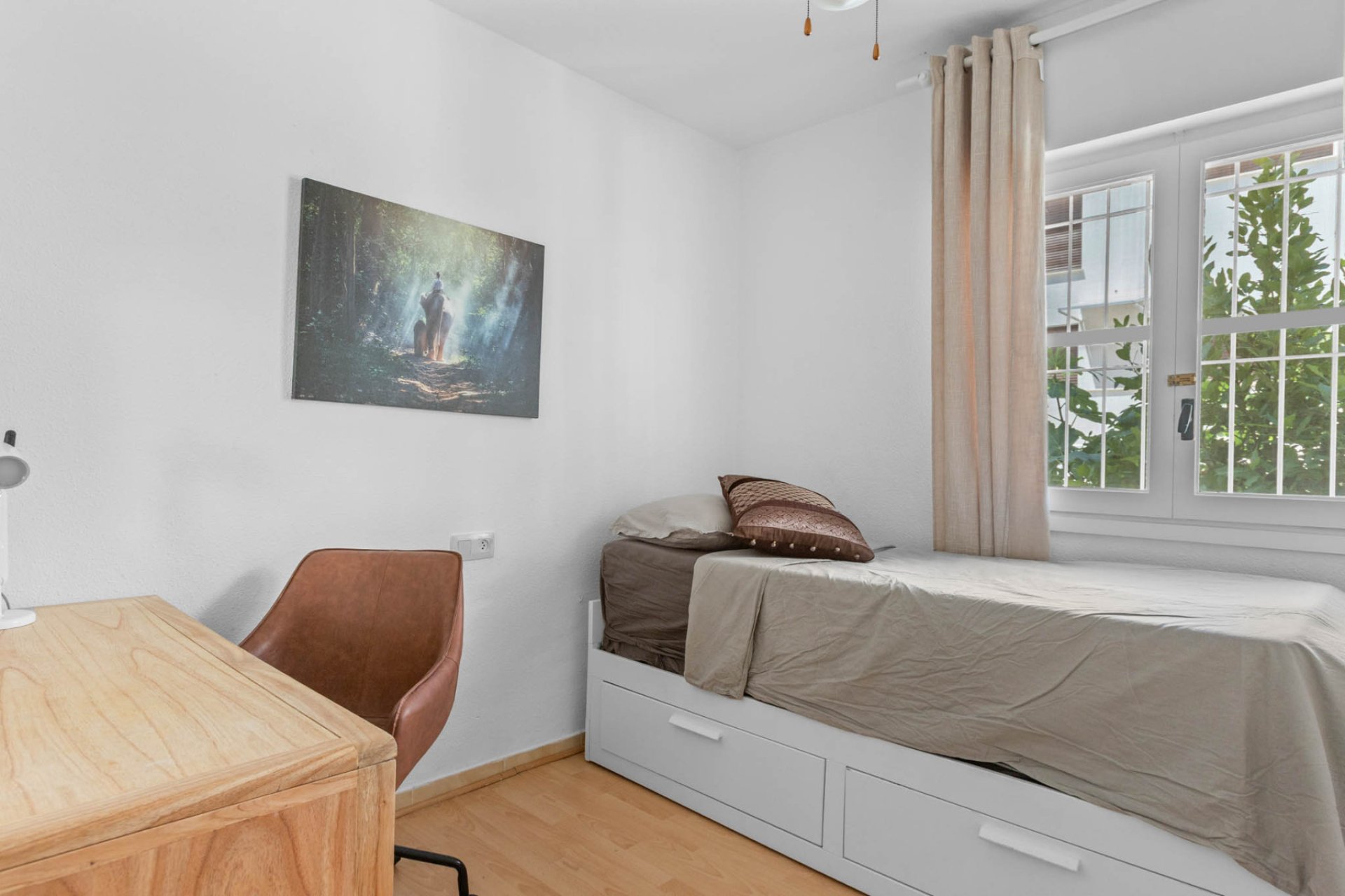 Resale - Bungalow -
Torrevieja - Lago Jardin