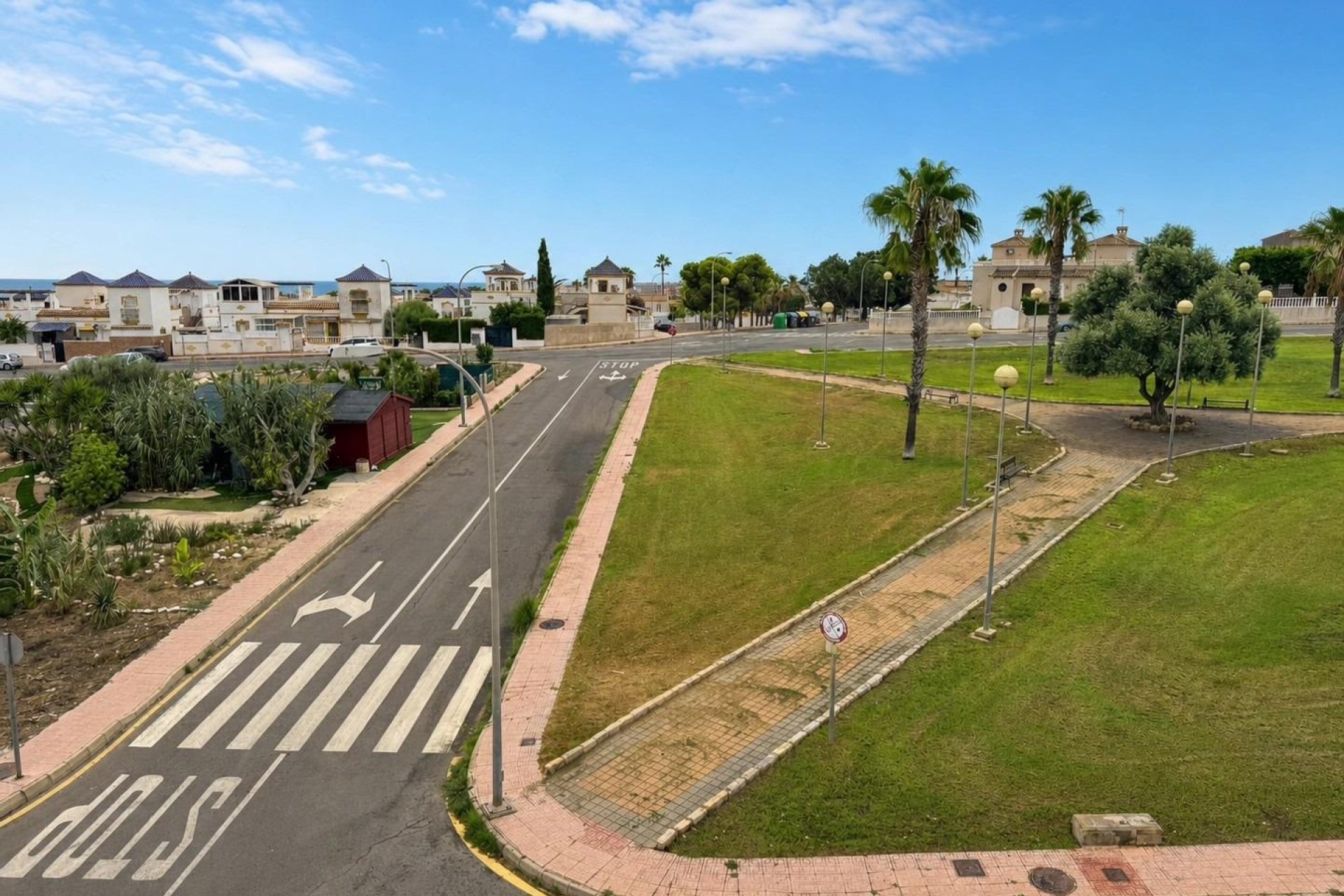 Resale - Bungalow -
Torrevieja - Los Balcones - Los Altos del Edén