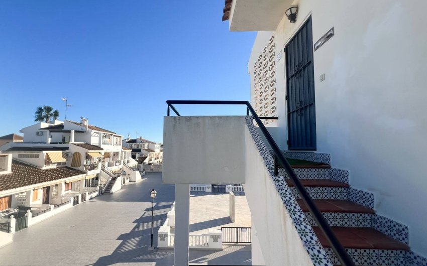 Resale - Bungalow -
Torrevieja - Los Frutales