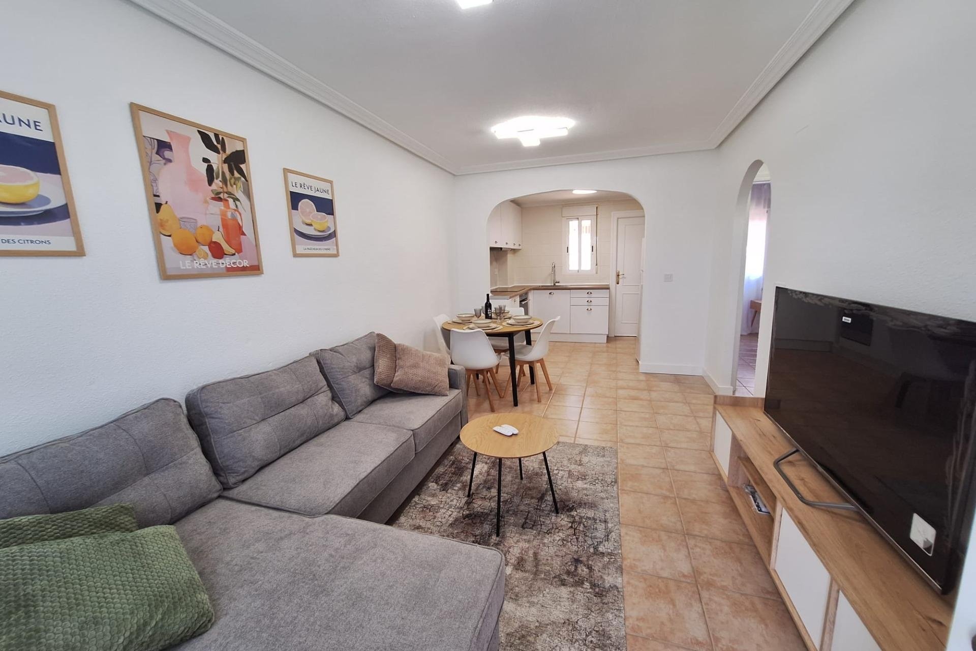 Resale - Bungalow -
Torrevieja - Sector 25