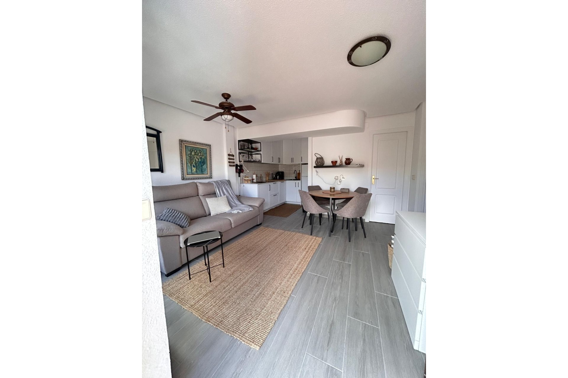 Resale - Bungalow -
Torrevieja - Torre La Mata