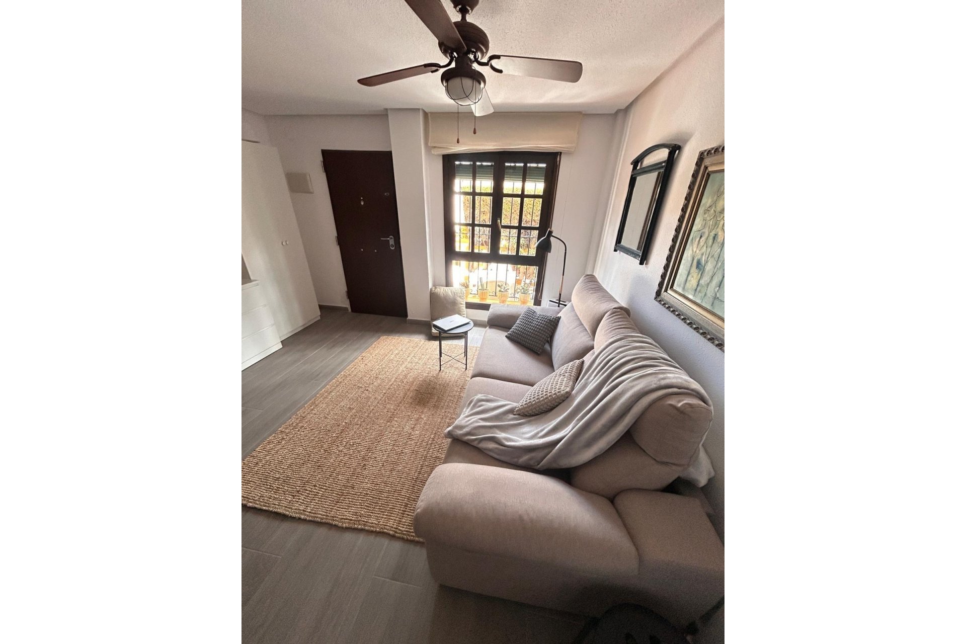 Resale - Bungalow -
Torrevieja - Torre La Mata
