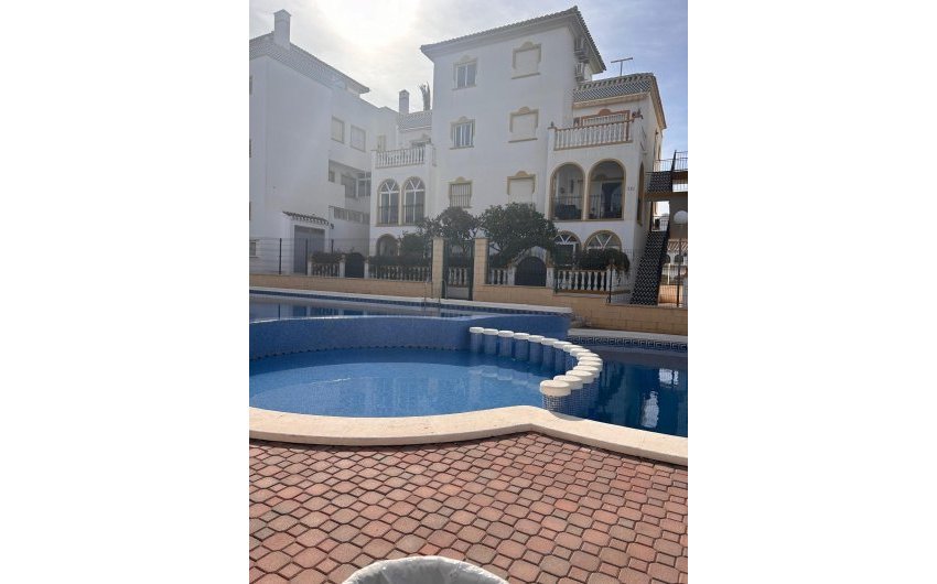 Resale - Bungalow -
Torrevieja - Torre La Mata